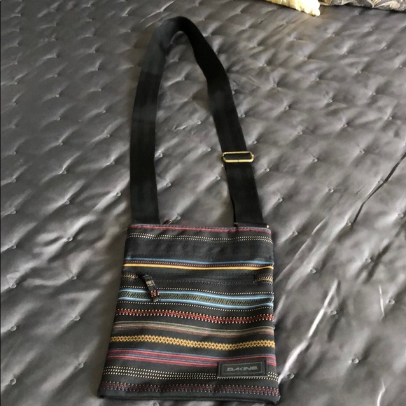 NWOT Dakine Crossover bag - Picture 2 of 4